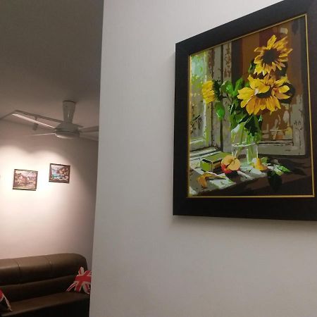 Hits Homestay บายันเลอปาส ภายนอก รูปภาพ