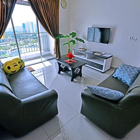 Hits Homestay บายันเลอปาส ภายนอก รูปภาพ