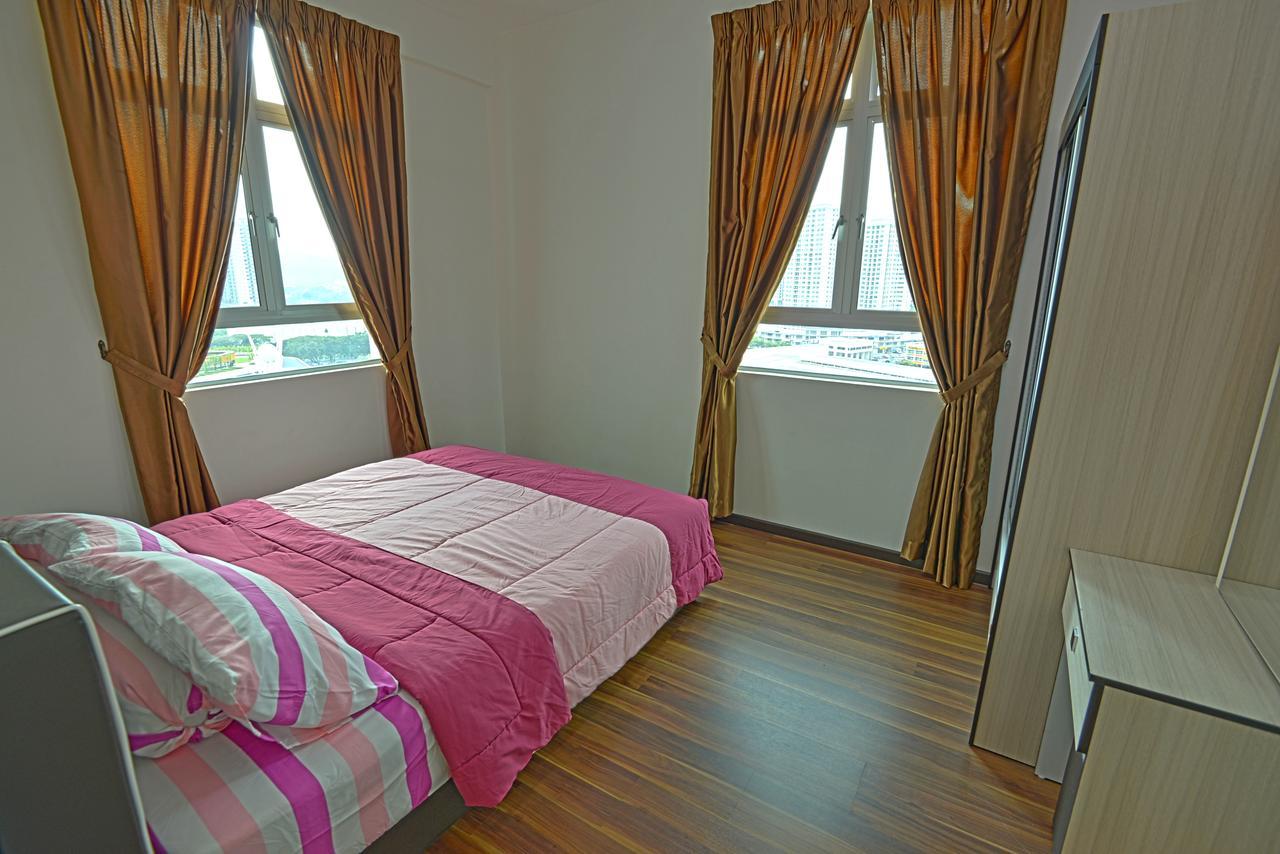 Hits Homestay บายันเลอปาส ภายนอก รูปภาพ