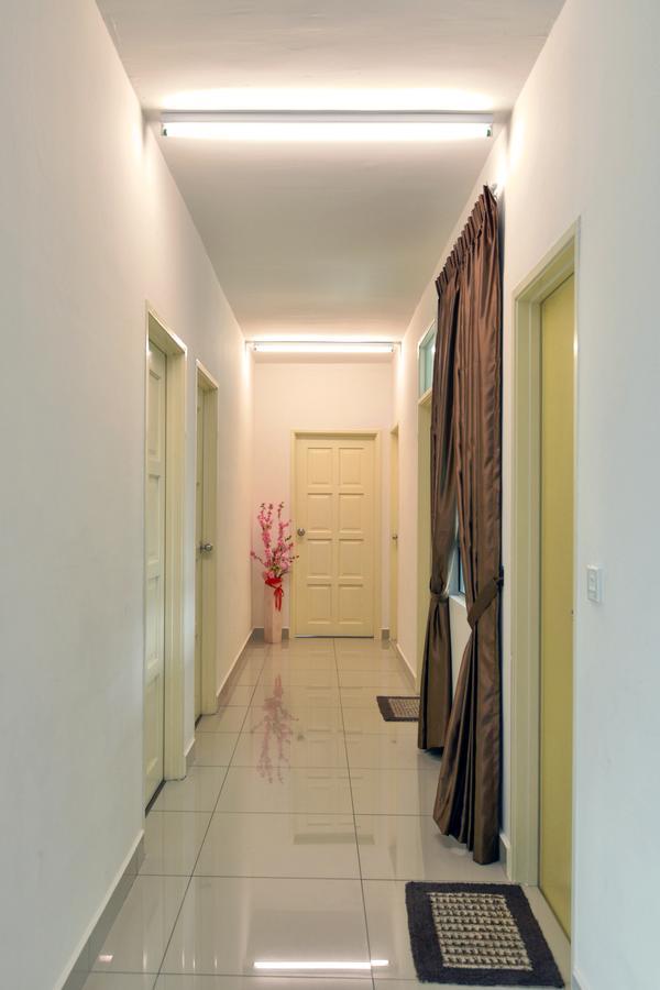 Hits Homestay บายันเลอปาส ภายนอก รูปภาพ