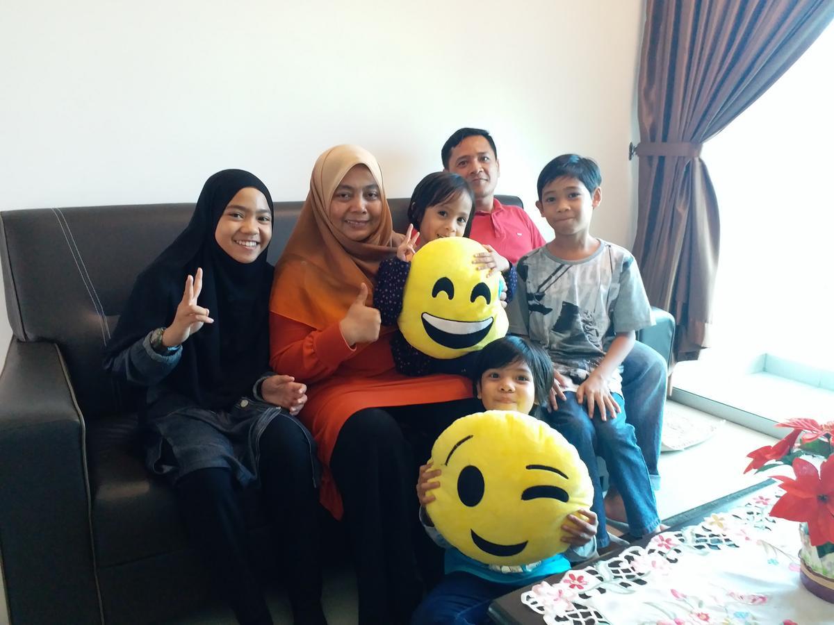 Hits Homestay บายันเลอปาส ภายนอก รูปภาพ
