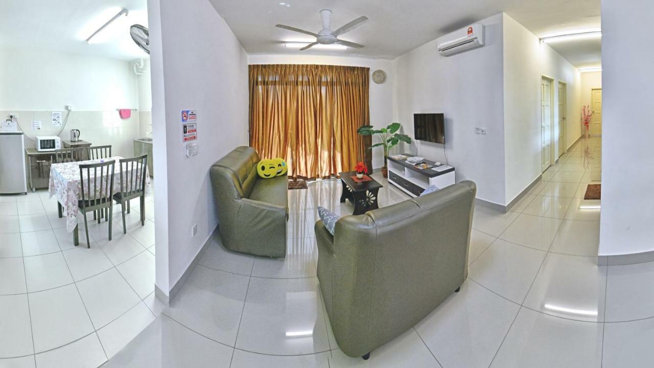Hits Homestay บายันเลอปาส ภายนอก รูปภาพ
