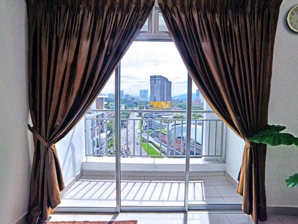 Hits Homestay บายันเลอปาส ภายนอก รูปภาพ